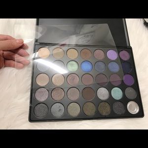 Morphe Makeup - Nice MORPHE Eyeshadow Palette 35D🎨Smokey shades! Morphe Makeup - Nice MORPHE Eyeshadow Palette 35D🎨Smokey shades!